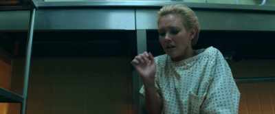 - [steady beep]
- Press the orange button now. - Trauma Center