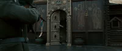 Steady! - The Golden Compass