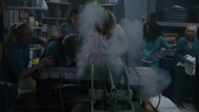 (STEAM HISSES) - Wentworth