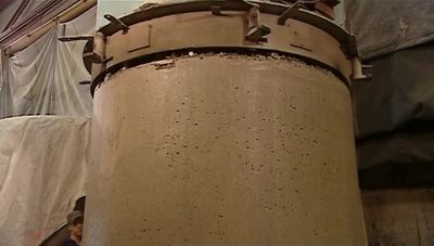 STEAM HOSES TRANSFORM THE CURING
WAREHOUSE INTO A SAUNA. - How It's Made