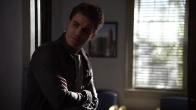 Stefan.
Hey, man. - The Vampire Diaries