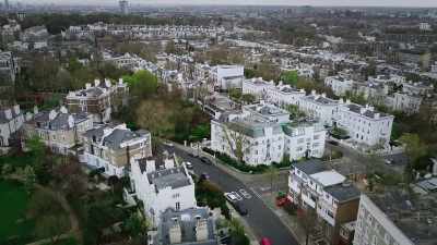 STELLA:
(INDISTINCT SPEECH) - Eat, Love, London