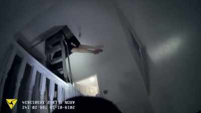 Step at a time. OK if I jump down?
Yeah, jump down. - The Detectives: Fighting Organised Crime