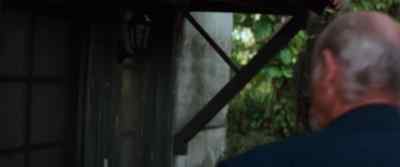 Step down here, please, will you? - Just Cause