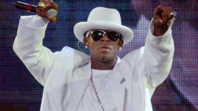 Step two, "Wear these types
of clothes around me." - Surviving R. Kelly