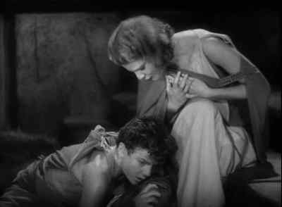 Stephan, look at me. - The Sign of the Cross