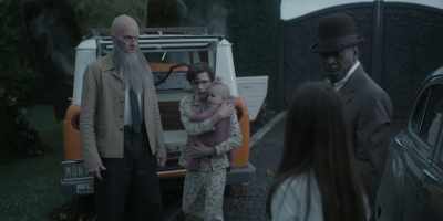 -[Stephano stammering] I never...
-[coos] - A Series of Unfortunate Events