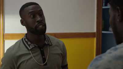 - Stepped out?
- I was fuckin' around - The Chi