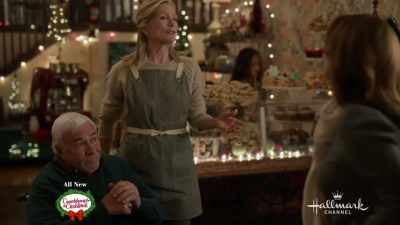Steve delivered the paperwork
for the Madison today. - Sister Swap: A Hometown Holiday