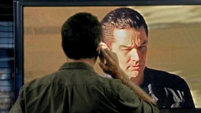 Steve McGarrett here. Get me the governor. - Hawaii Five-0