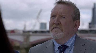 Steve Thomas. - Death in Paradise