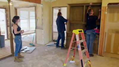 [Steve]  Yeah. - Renovation Impossible