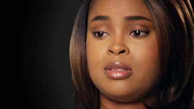 [stifled crying] - Surviving R. Kelly