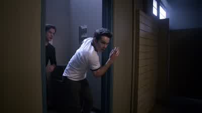 Stiles, look at me, man. - Teen Wolf