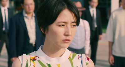 Still going to
the same cafe, are you? - The Confidence Man JP - The Movie -