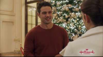 Still gotta eat. - Christmas at the Plaza
