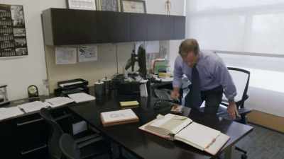 STILL, HE LEAVES
OTHER CLUES BEHIND, - The Golden State Killer: It's Not Over