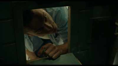 - Still here?
- And you? Still a pervert? - Great Freedom