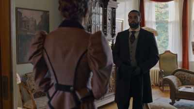 Still, I'm grateful to know - Gilded Newport Mysteries: Murder at the Breakers