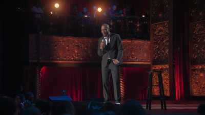 Still spells "wow, wow." - Marlon Wayans Presents: The Headliners
