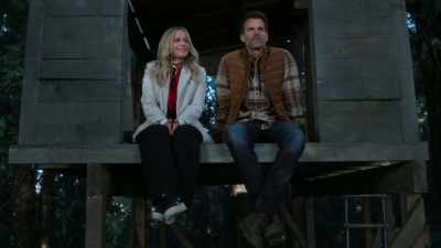 Still waiting for the day - Home Sweet Christmas