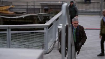 Stock, wait for backup! - Instinct