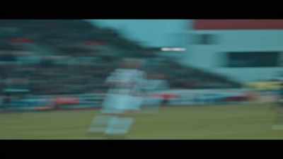 Stoke coming forward in numbers again.
Jansson blocks off his man. - Take Us Home: Leeds United