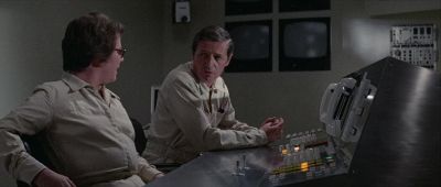 Stone No Ruth Use only one microscanner - The Andromeda Strain