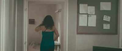 - Stop acting like a hero!
- Get your hands off me! - Beauty and the Dogs