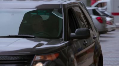 - Stop!
- Hey! - Chicago Med