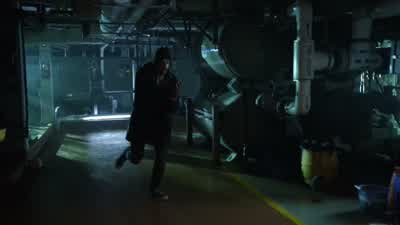 Stop! I don't want to hurt you. - Arrow