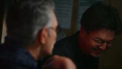 - Stop it!
- [laughs] - The Reluctant Traveler with Eugene Levy