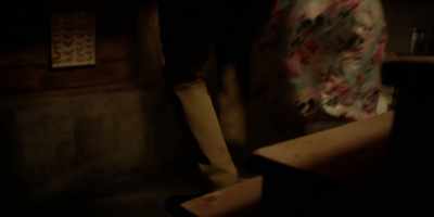 Stop it, please. Aw! Stop, please.
Let me go for now, please. - Batwoman