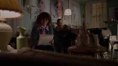 Stop looking at
the drawing. - The Americans