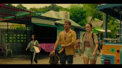 Stop looking back. - No Escape