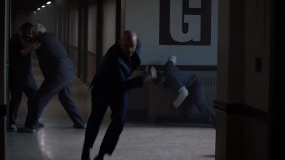 Stop, please! - Supergirl