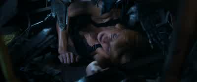 Stop! Put it down. Put it down. Put it down. - Iron Man 3