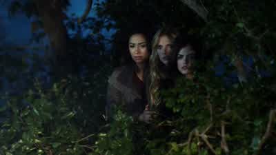 Put your hands where I can see them and turn around. - Pretty Little Liars