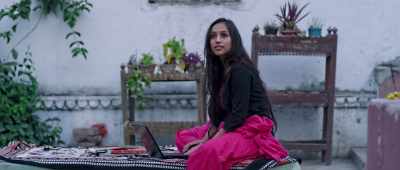Stop staring, get me a towel. - Mukkabaaz