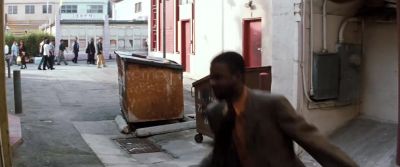 Stop Stop in Chinese motherfucker Halt - Lethal Weapon 4