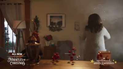 Stop! Stop!
It's just smoke! - A Glenbrooke Christmas