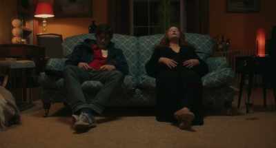 - Stop talking!
- He's dead and he's- - She is Love