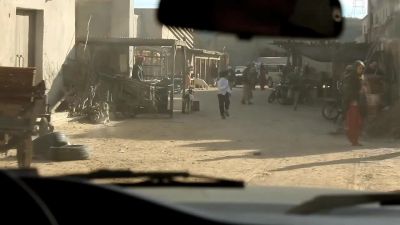 Stop the car. - NCIS: Los Angeles