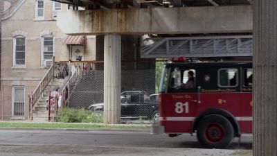 Stop the truck. - Chicago Fire