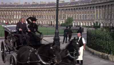 Stop them!
They've got the tontine! Stop them! - The Wrong Box