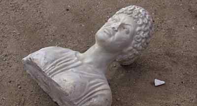 - Stop!
- Whoa! - A Funny Thing Happened on the Way to the Forum