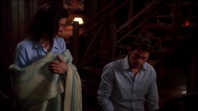 (stops playing) - Desperate Housewives