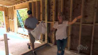 Storage is key for
all of the linens - Island of Bryan