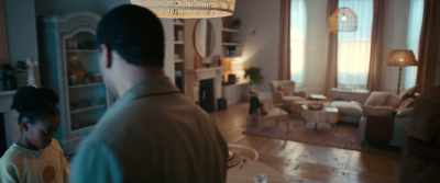 Stove, table, plate. - The Man Who Fell to Earth