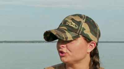 Straight ahead. - Swamp People